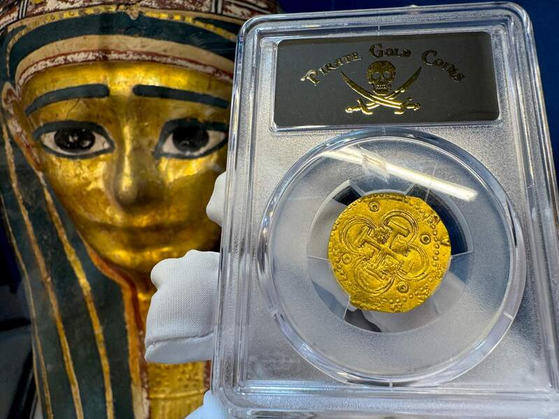 Spain 2 Escudos 156-98 "Philip II" PCGS AU 13