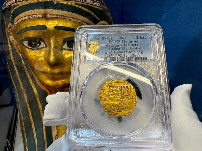 Spain 2 Escudos 156-98 "Philip II" PCGS AU 17