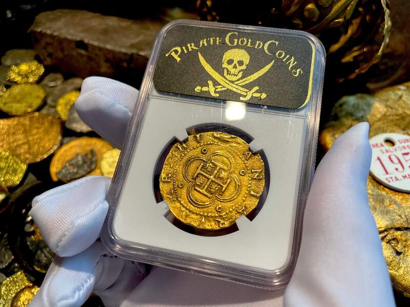 Spain 4 Escudos 1556-98 "Trophy Piece" NGC 58 8