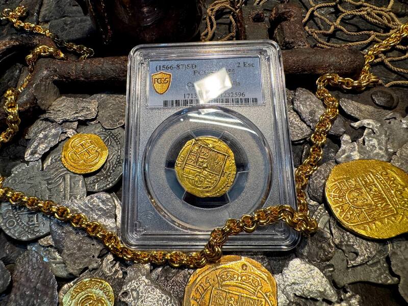 Spain 2 Escudos 1566-87 "Philip II" PCGS 55 24