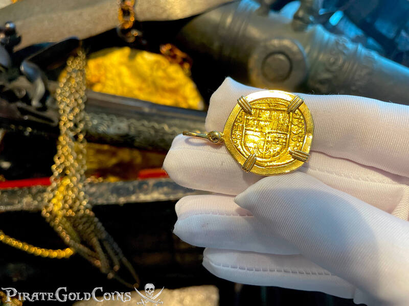 Spain 2 Escudos 1590 "Full 4 Digit Date" 14kt Bezel 6