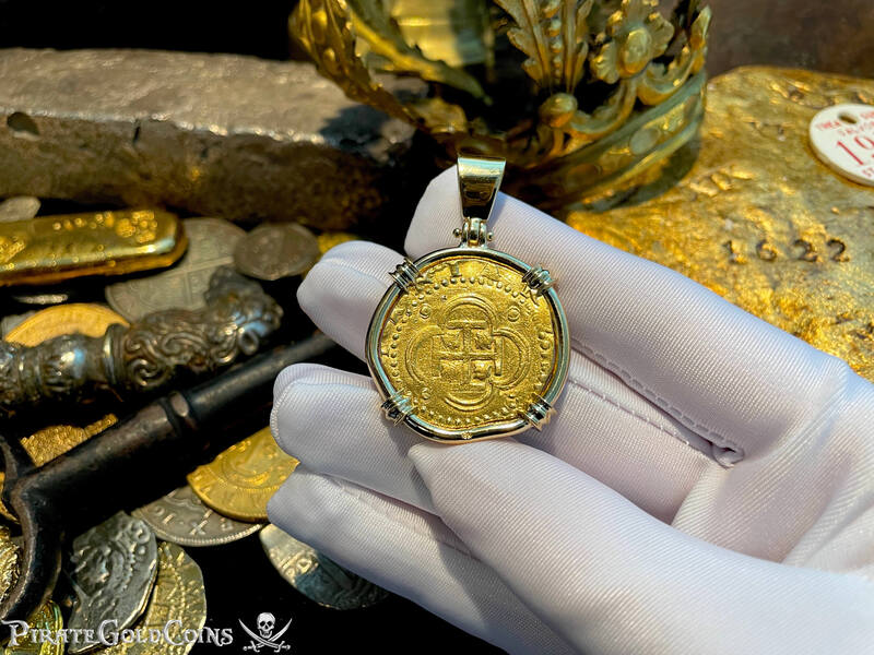 Spain 2 Escudos 1590 "Full Date!" 18kt Bezel 4