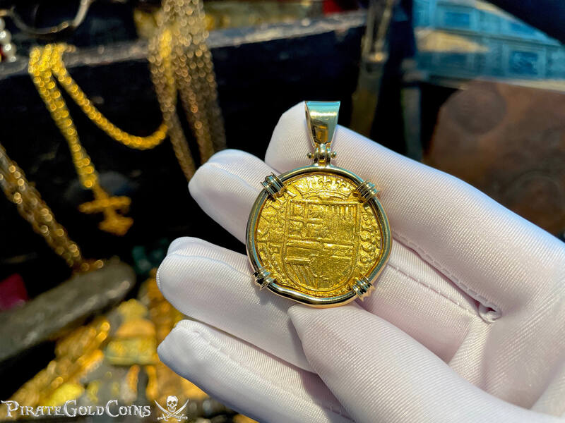 Spain 2 Escudos 1590 "Full Date!" 18kt Bezel 10