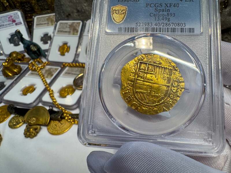 Spain 4 Escudos 1590 "Full 4 Digit Date" PCGS 40 26