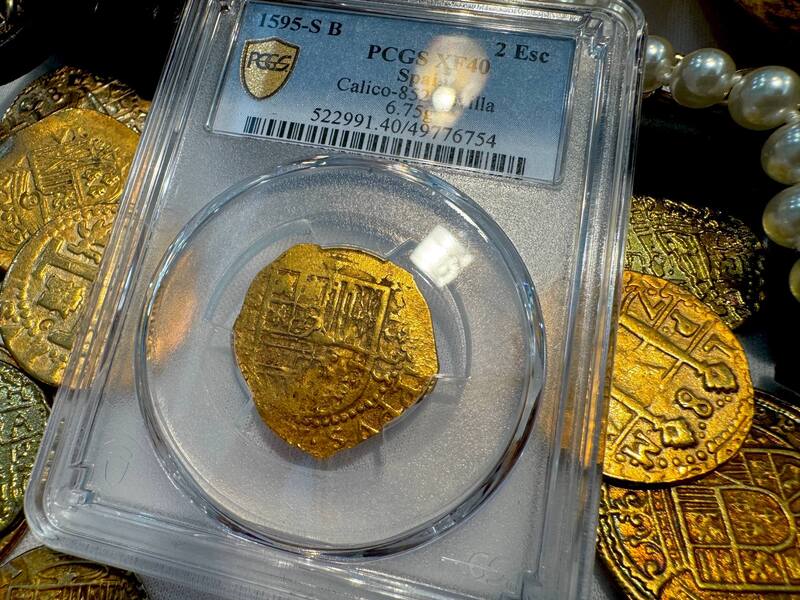 Spain 2 Escudos 1595 "Dated" PCGS 40