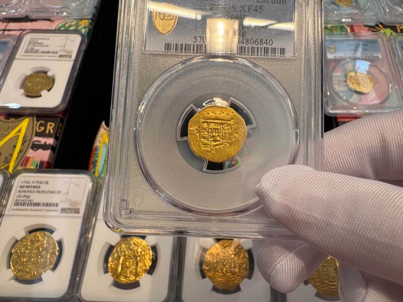 Spain 1 Escudo 1610 "Full Date" PCGS 45 25