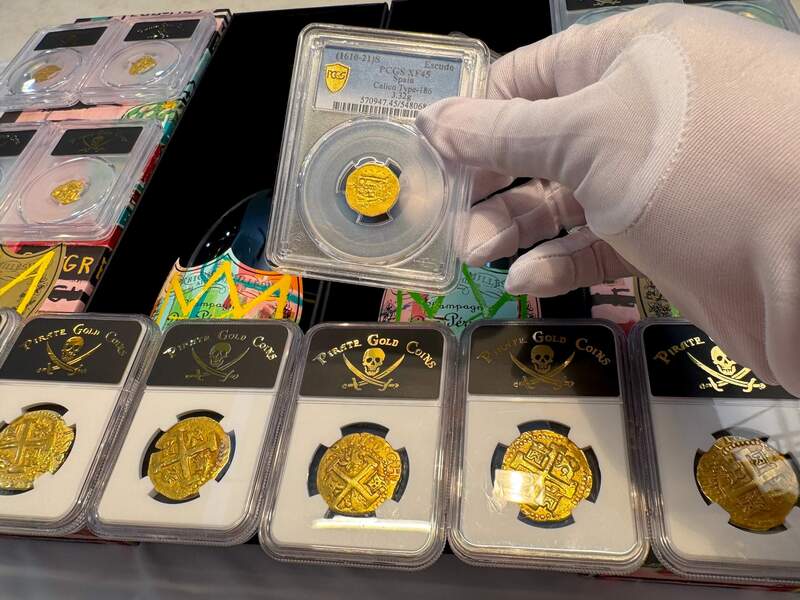 Spain 1 Escudo 1610 "Full Date" PCGS 45 28