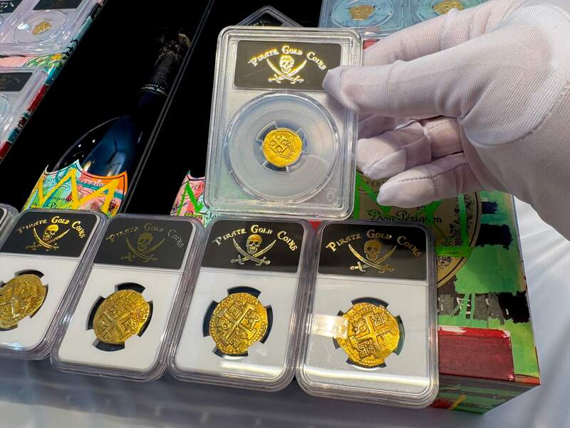 Spain 1 Escudo 1610 "Full Date" PCGS 45 12