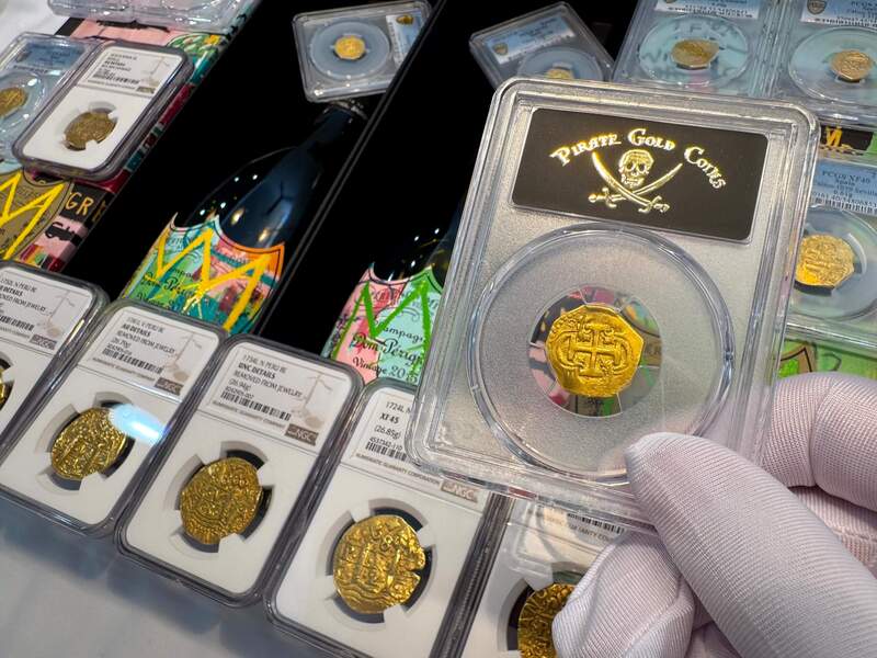 Spain 1 Escudo 1610-11 "Full Cross" PCGS 45 8