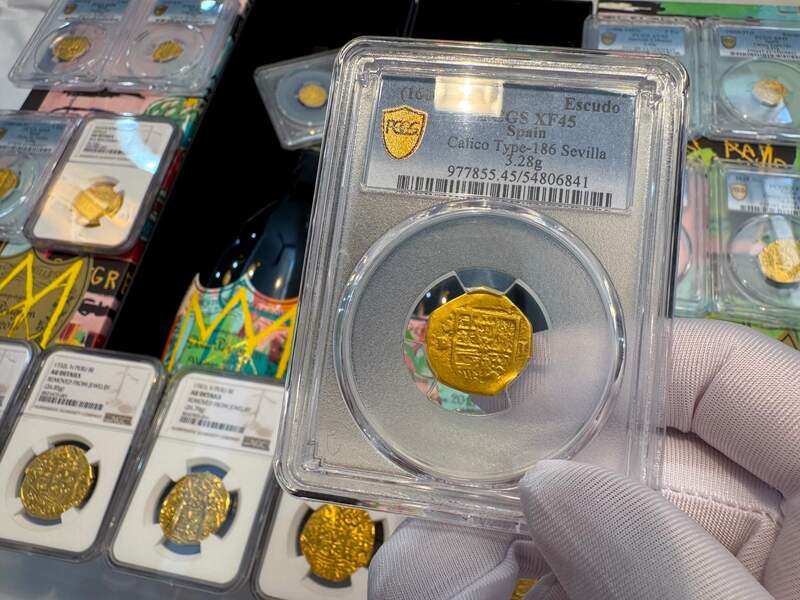 Spain 1 Escudo 1610-11 "Full Cross" PCGS 45 12