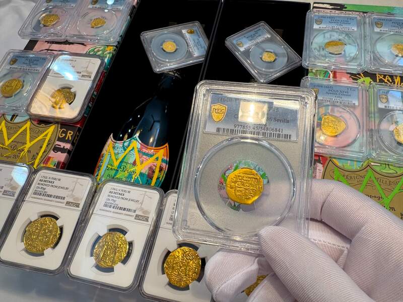 Spain 1 Escudo 1610-11 "Full Cross" PCGS 45 20