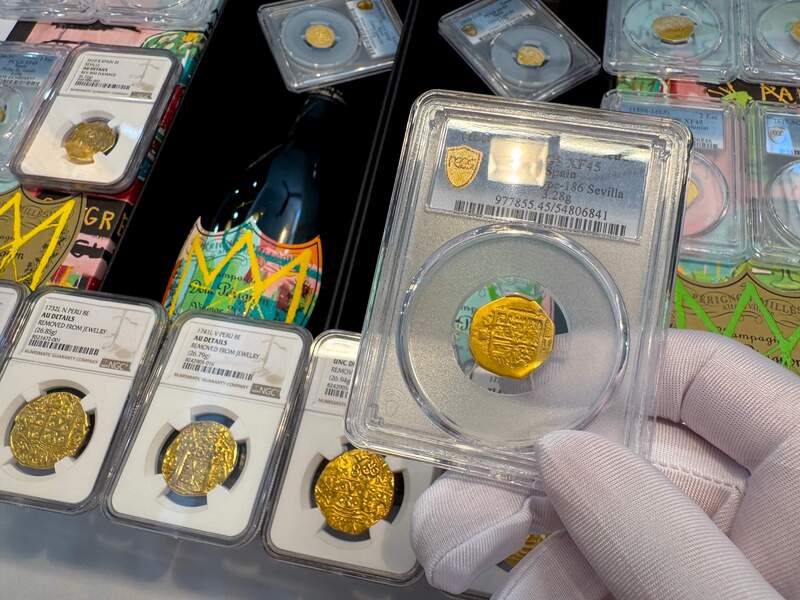 Spain 1 Escudo 1610-11 "Full Cross" PCGS 45 24