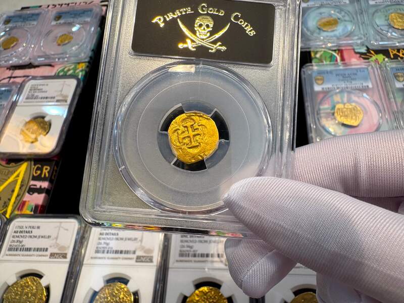 Spain 1 Escudo 1610-21 "Full Crown" PCGS 45 10