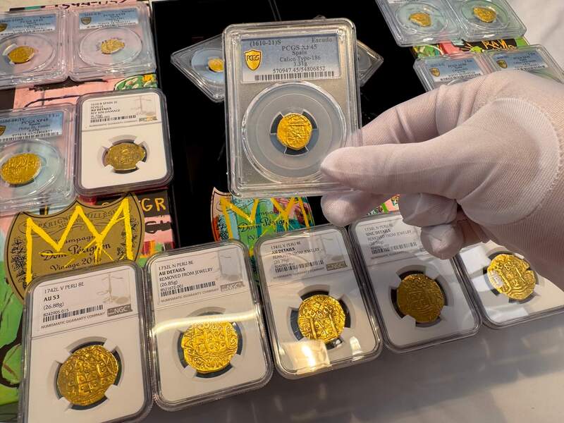 Spain 1 Escudo 1610-21 "Full Crown" PCGS 45 23