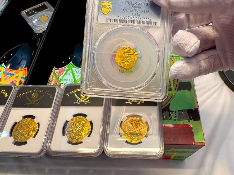 Spain 1 Escudo 1610-21 "Full Crown" PCGS 45 6