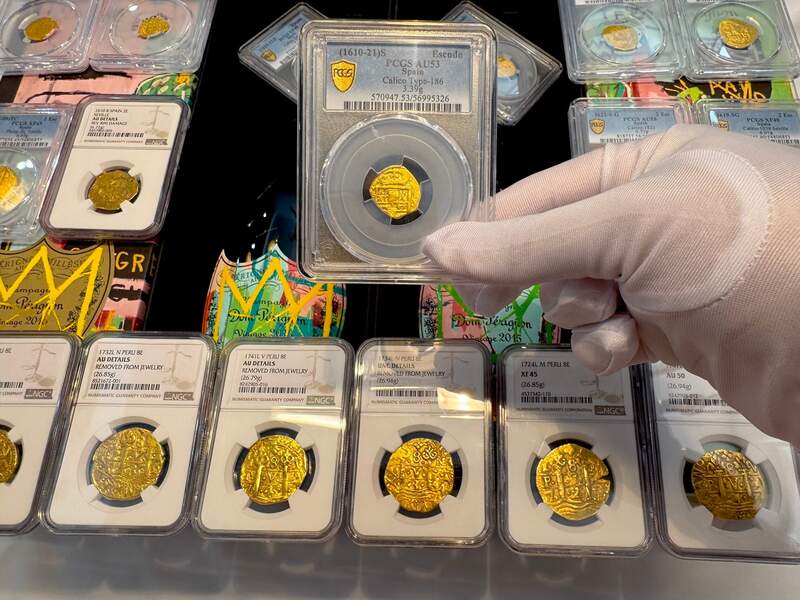 Spain 1 Escudo 161o-21 "Full Crown" PCGS 53 19