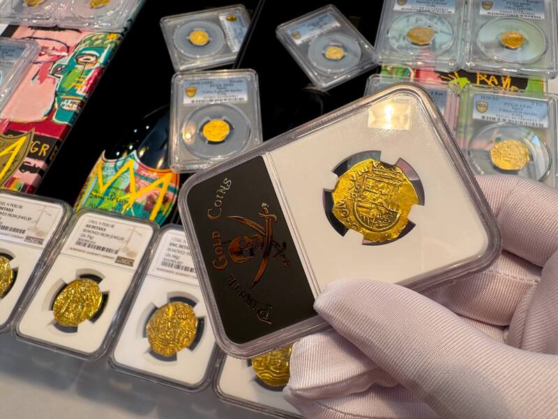 Spain 2 Escudos 1610 "Full Date" NGC AU 11