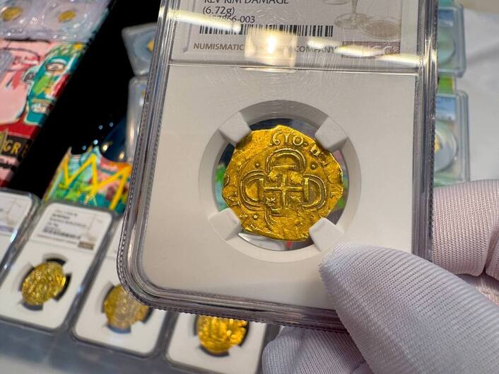 Spain 2 Escudos 1610 "Full Date" NGC AU