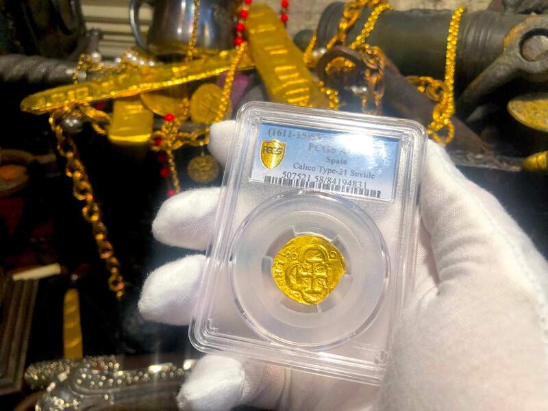 Spain 2 Escudos 1611-15 "Beautiful Shield Side" PCGS 58 7