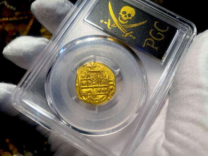 Spain 2 Escudos 1611-15 "Beautiful Shield Side" PCGS 58 9