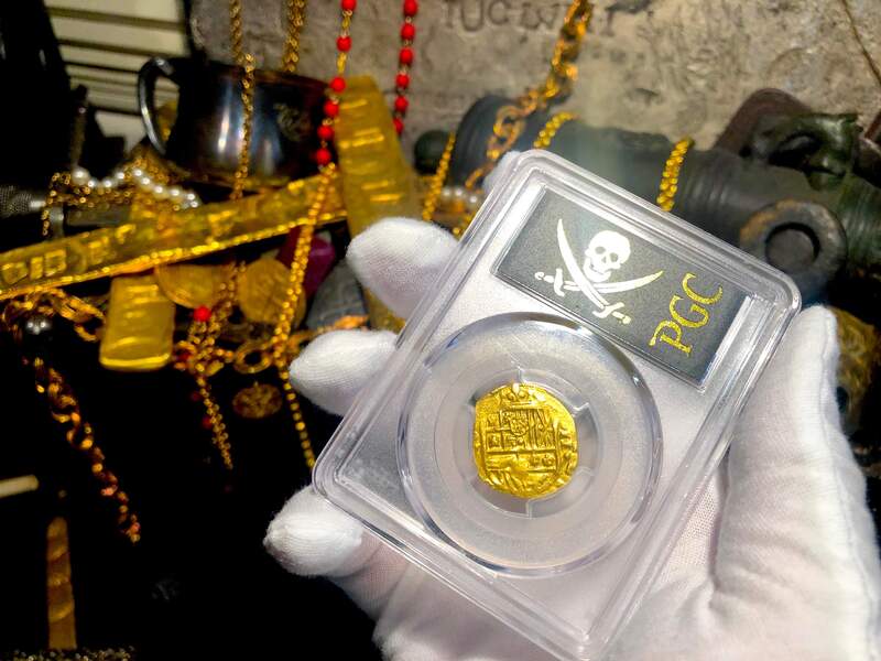 Spain 2 Escudos 1611-15 "Beautiful Shield Side" PCGS 58 11