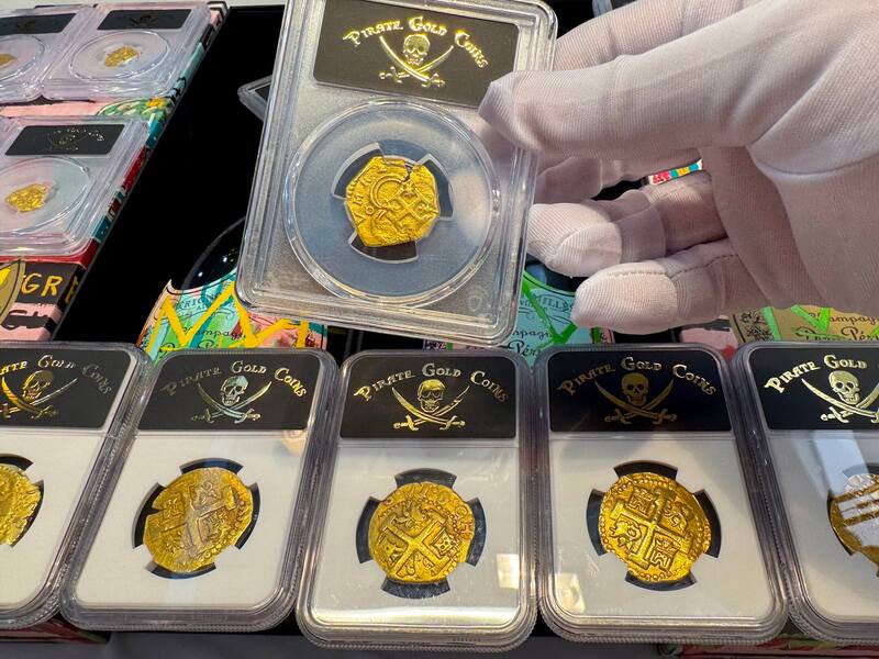 Spain 2 Escudos 1622 "Year of the Atocha" PCGS 58 12