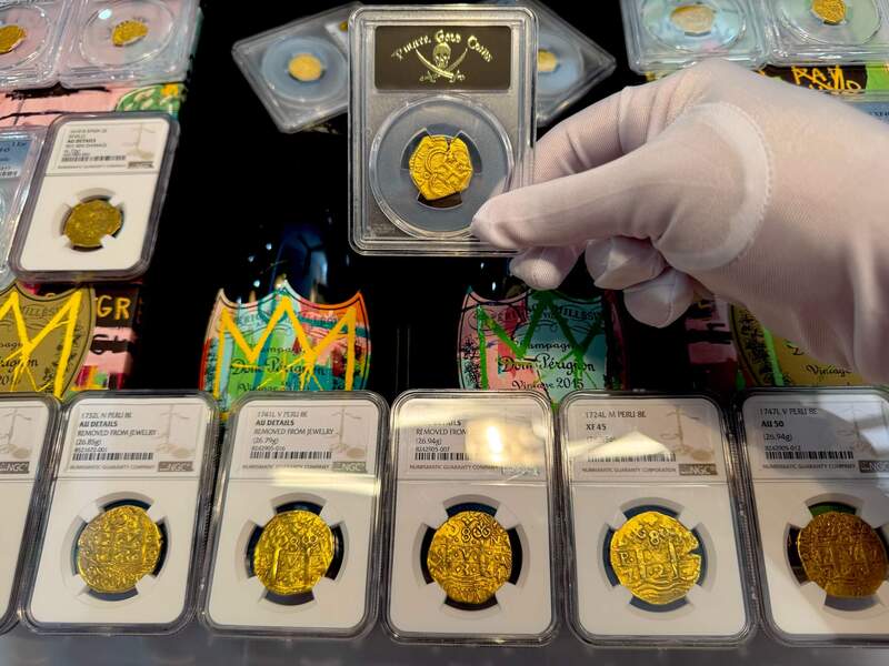 Spain 2 Escudos 1622 "Year of the Atocha" PCGS 58 21