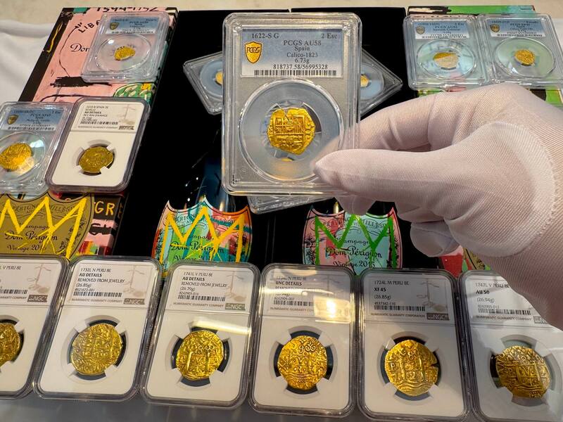 Spain 2 Escudos 1622 "Year of the Atocha" PCGS 58 26