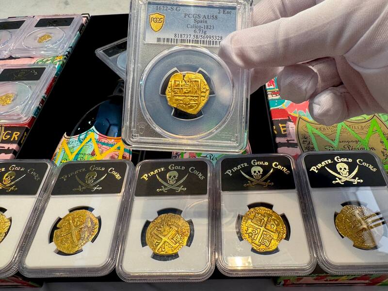 Spain 2 Escudos 1622 "Year of the Atocha" PCGS 58 5