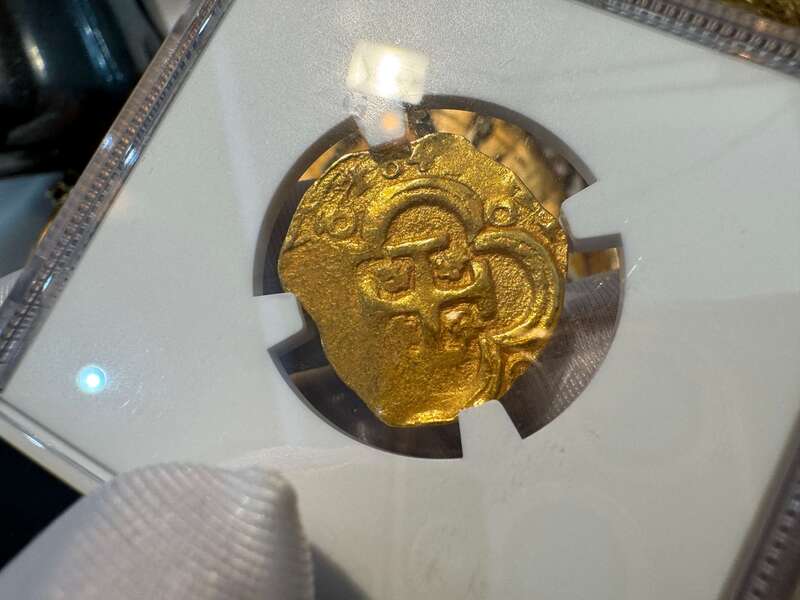 Spain 2 Escudos 164x "Dated" NGC 58 6