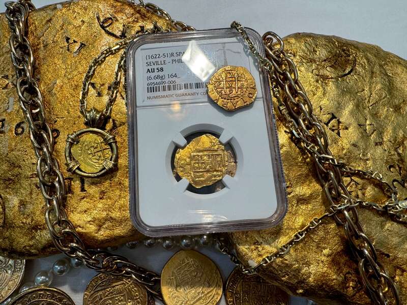 Spain 2 Escudos 164x "Dated" NGC 58 26