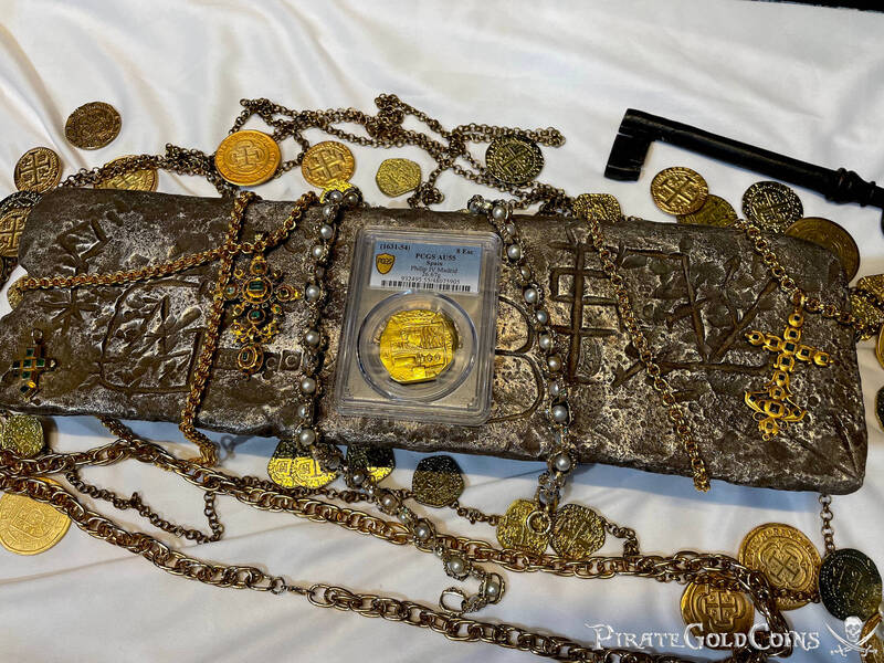 Spain 8 Escudos 1631-54 "Brute Style" NGC 55 47