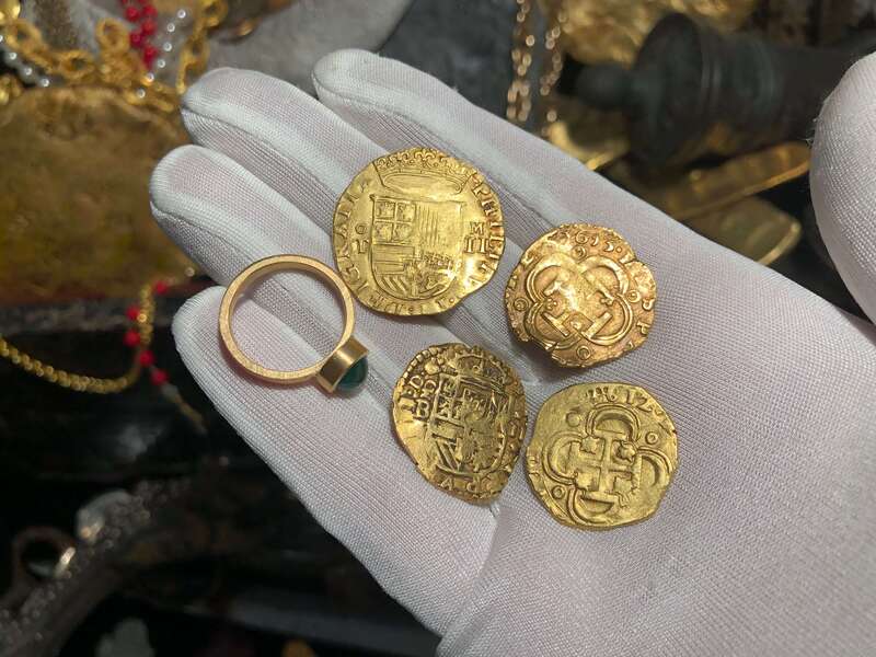 Spain 2 Escudos 1640-45 "Brute Style" RAW - to be Pendant 15