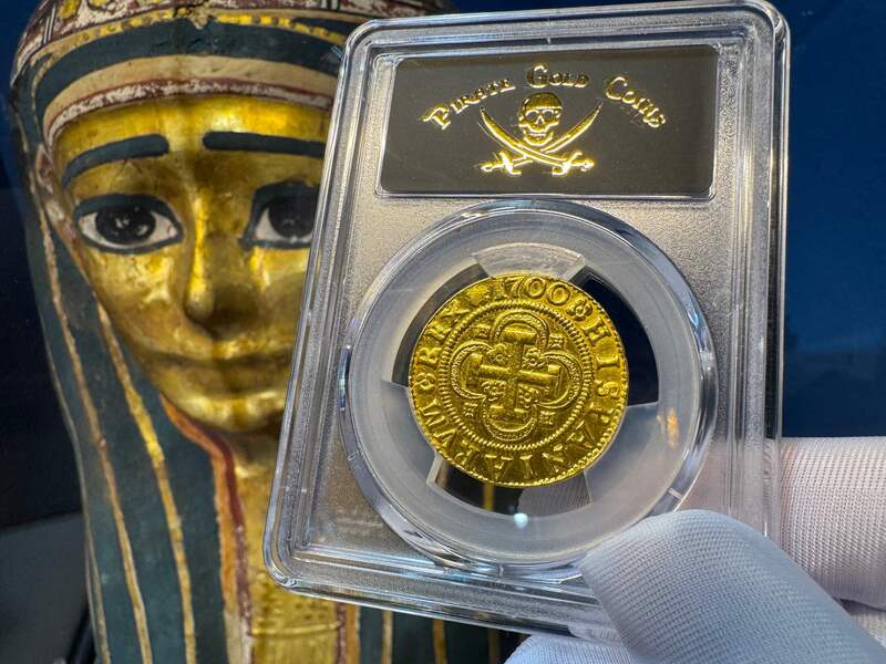 Spain 4 Escudos 1700 "Charles II" PCGS AU 3