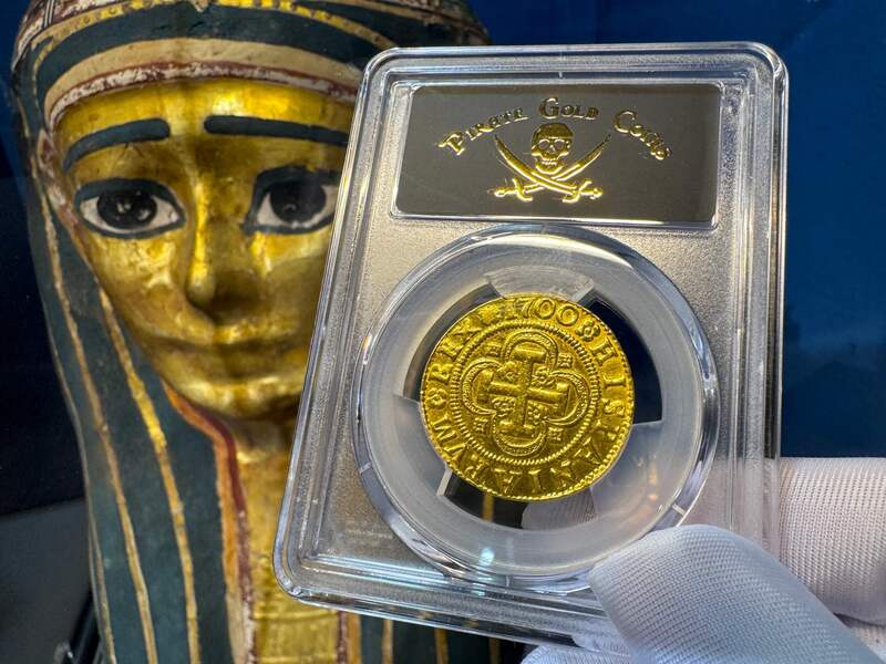 Spain 4 Escudos 1700 "Charles II" PCGS AU 5