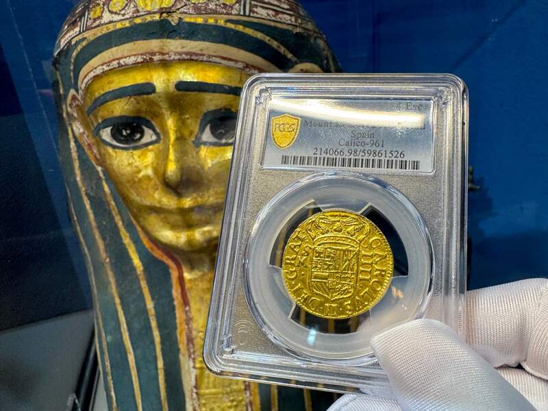 Spain 4 Escudos 1700 "Charles II" PCGS AU 9