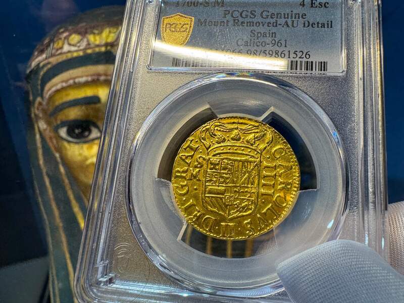 Spain 4 Escudos 1700 "Charles II" PCGS AU 10