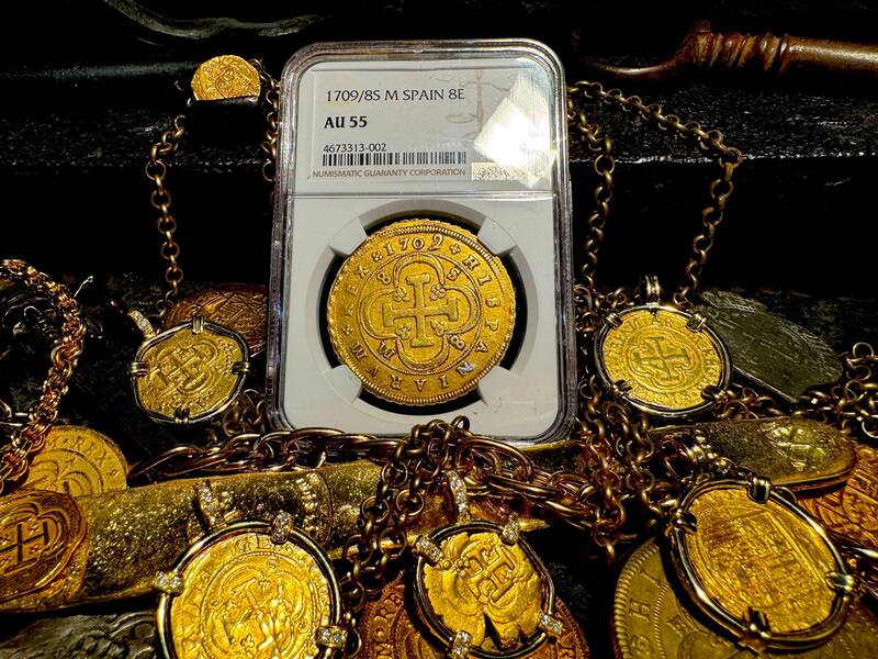 Spain 8 Escudos 1709/8 "Philip V" NGC 55 26