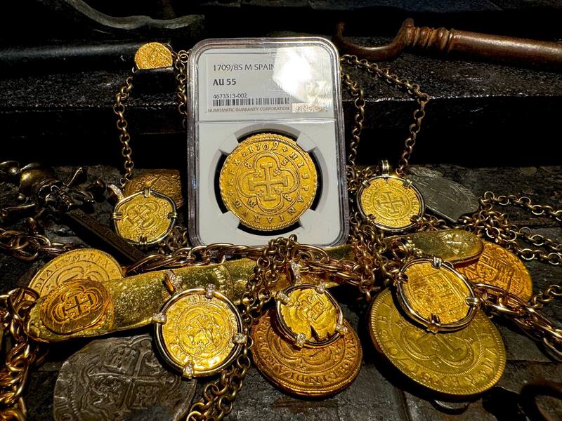 Spain 8 Escudos 1709/8 "Philip V" NGC 55 28