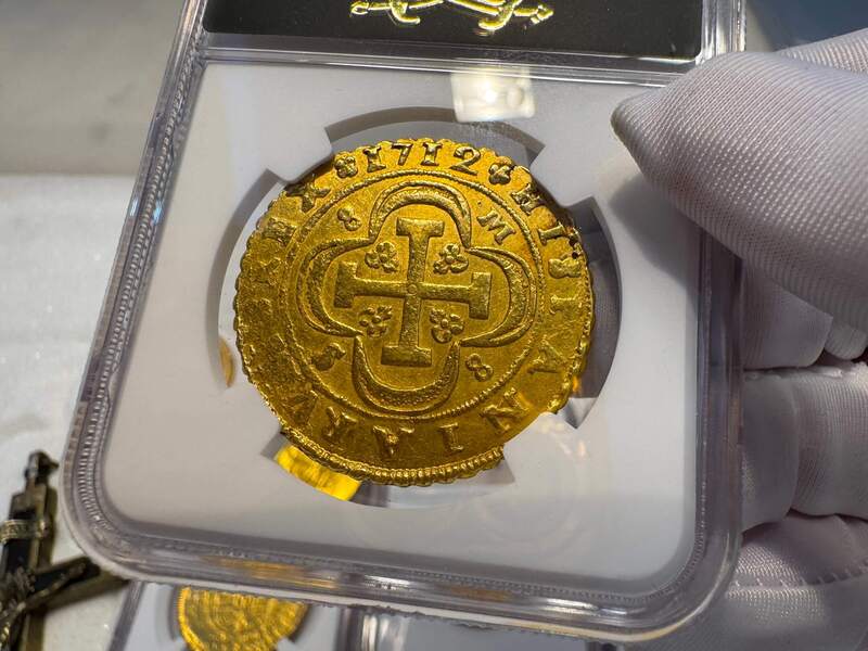 Spain 8 Escudos 1712 "Philip V" NGC 58 7