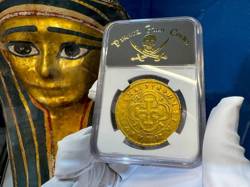 Spain 8 Escudos 1715 "Year of the Fleet" NGC 20 4