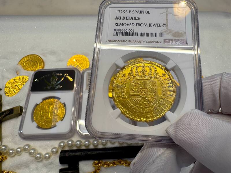 Spain 8 Escudos 1729 "Philip V" NGC AU 7