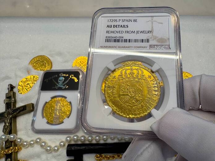 Spain 8 Escudos 1729 "Philip V" NGC AU 18