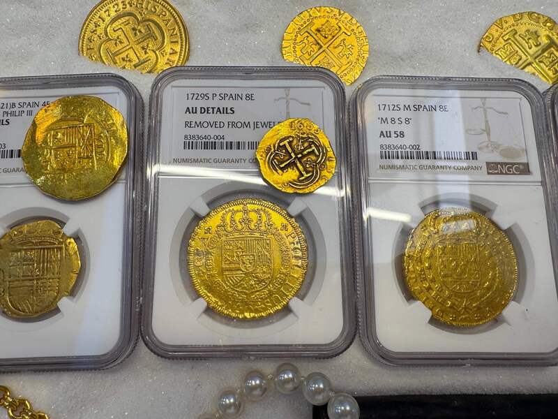 Spain 8 Escudos 1729 "Philip V" NGC AU 13