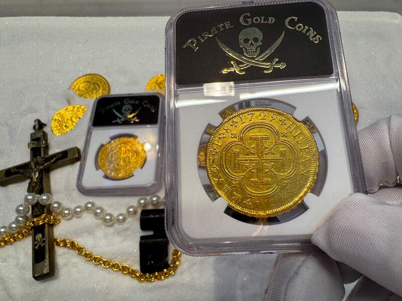 Spain 8 Escudos 1729 "Philip V" NGC AU 12