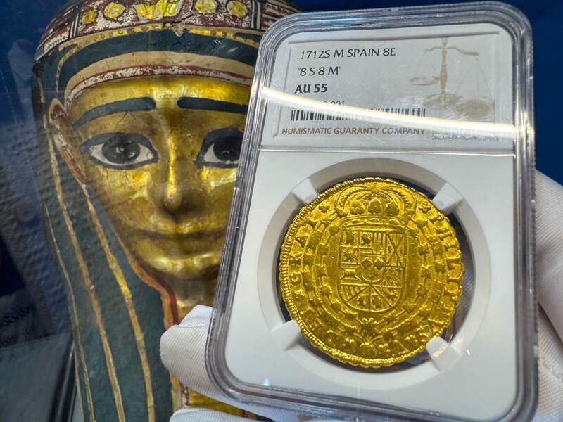 Spain 8 Escudos 1712 NGC AU 15