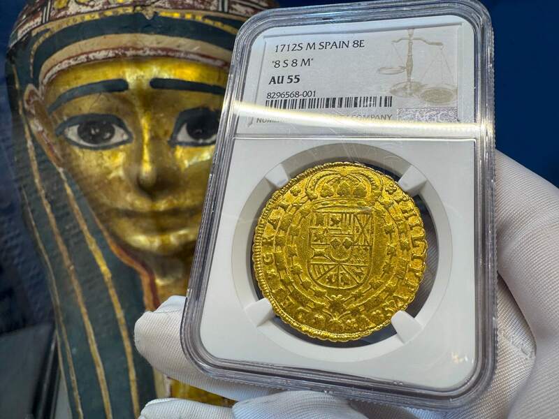 Spain 8 Escudos 1712 NGC AU 22