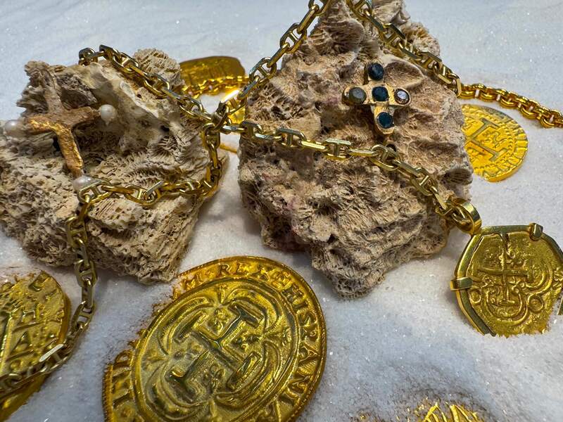 Pearl Cross from Unidentified Shipwreck 18th Cent. 3