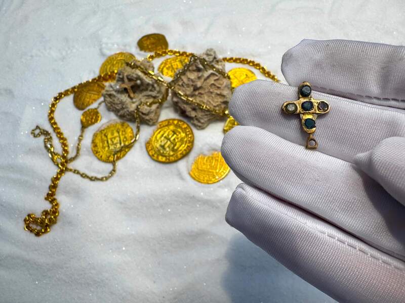 Diamond Cross from Unidentified Shipwreck 18th Cent. 36