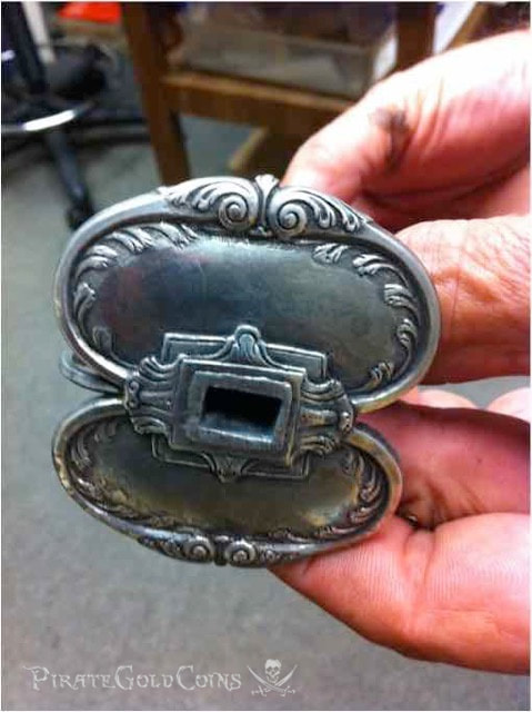 1715 Fleet Shipwreck Silver Sword Handle Queen's Jewels 13